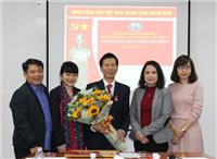 Đảng bộ VNI tổ chức Lễ trao tặng Huy hiệu 30 năm tuổi Đảng cho Đảng viên
